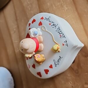Vintage Ziggy Love talk heart shaped trinket box comic